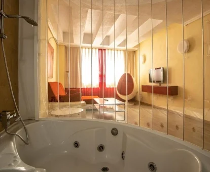 jacuzzi privado de las habitaciones superiores