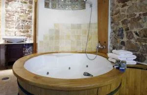 jacuzzi