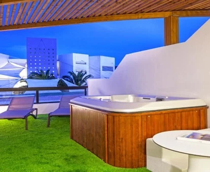bañera de hidromasaje en la habitacion