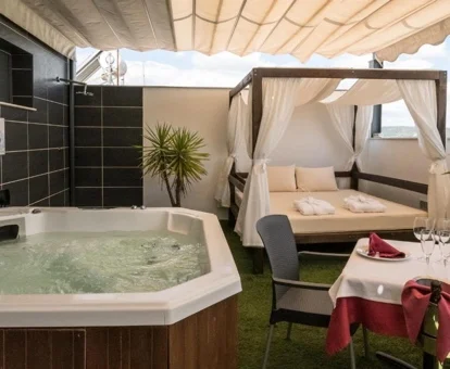 hoteles con jacuzzi en la habitacion en Córdoba