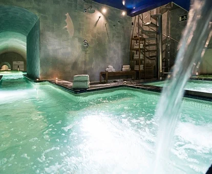 spa con jacuzzi del hotel Palacio del Bailio
