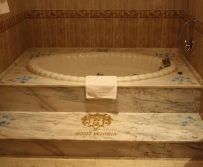 hoteles con jacuzzi en la habitacion en Badajoz