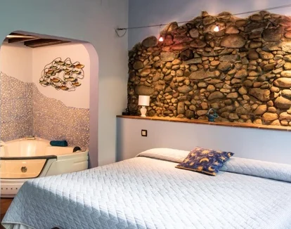 habitacion con jacuzzi Hotel Pasteral