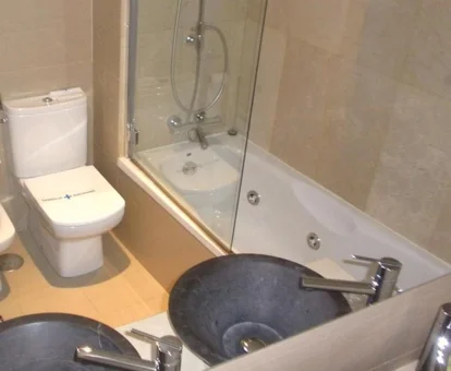 jacuzzi del baño de la habitacion superior Hotel Zenit