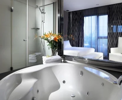 habitacion con jacuzzi Madrid