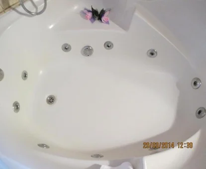 jacuzzi en la habitacion Hotel Playa de Vigo
