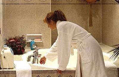 jacuzzi hotel Beatriz Toledo