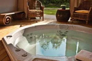 jacuzzi de la habitacion