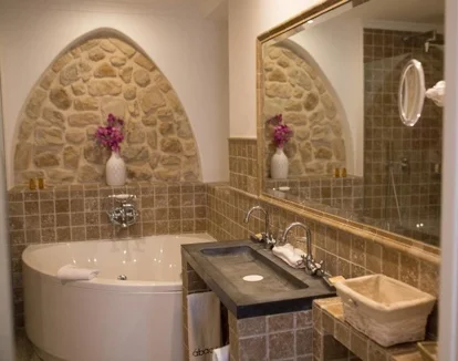 jacuzzi en la habitacion del Hotel Abaco en Altea