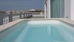 Jacuzzi del Hotel Acta del Carmen Valencia