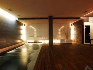 spa con jacuzzi del hotel Hospes Palau de Mar Valencia