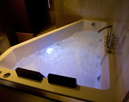 jacuzzi de la habitación Suite