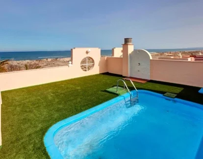 piscina privada de la habitacion Suite Golf con Piscina Privada