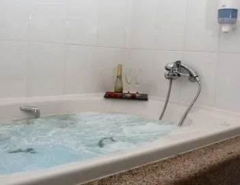 bañera de hidromasaje