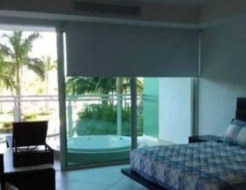 El Apartamento de 2 dormitorios con jacuzzi privado para estancias románticas.
