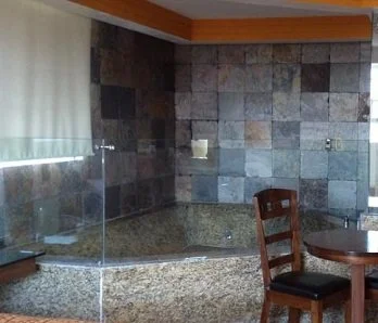 Foto del jacuzzi que puedes encontrar en la Suite Junior.