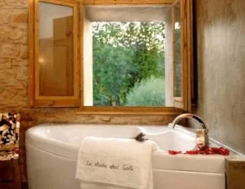 La Suite Junior y su jacuzzi privado.