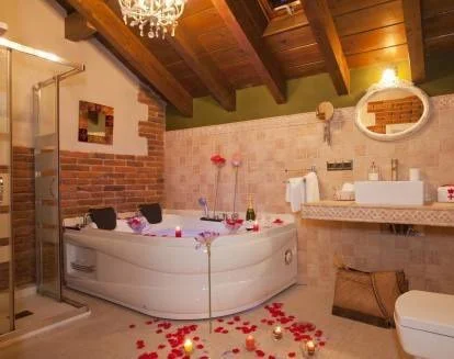habitación con hidromasaje