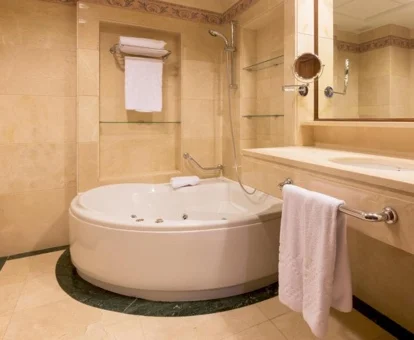 bañera de hidromasaje
