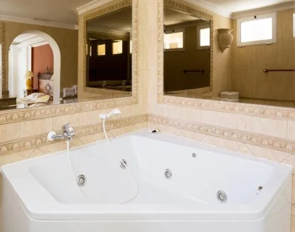 bañera de hidromasaje