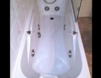 bañera de hidromasaje del hosta la fuente