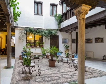hotel romantico Casa del Capitel Nazarí