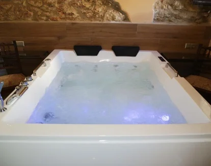 hoteles romanticos con jacuzzi valencia