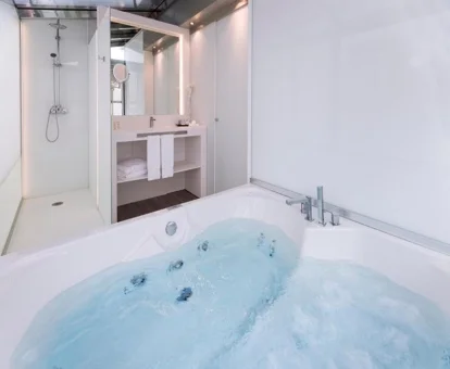 Bañera de hidromasaje del Hotel kaktus Calella.