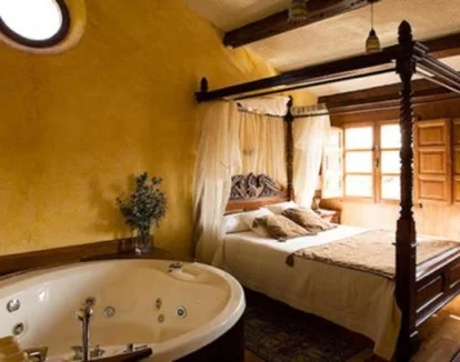 habitacion doble con bañera de hidromasaje