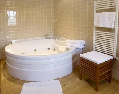 bañera de hidromasaje