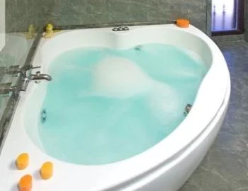 spa con jacuzzi Hotel Villa Pasiega