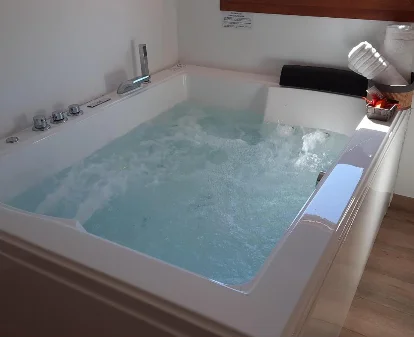 jacuzzi privado del apartamento