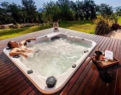 jacuzzi exterior romántico 