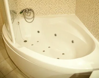 jacuzzi