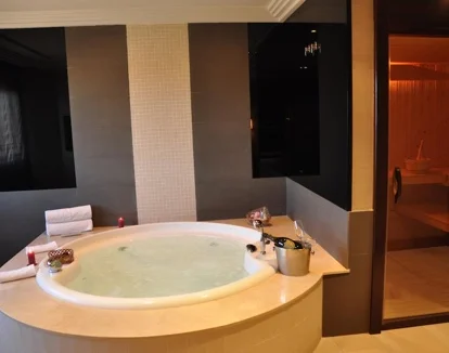Jacuzzi Privado Hotel Los Peñascales
