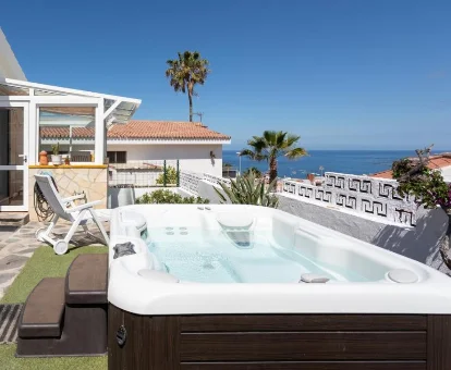 jacuzzi privado Jills Dream Villa Tenerife
