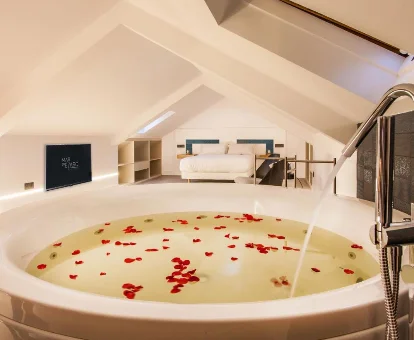habitacion superior con jacuzzi