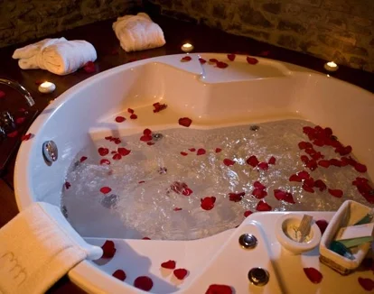 Jacuzzi en la habitación