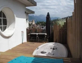 El Apartamento de 1 dormitorio y su jacuzzi privado.