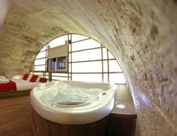 El Apartamento Deluxe con encanto y jacuzzi para enamorados.