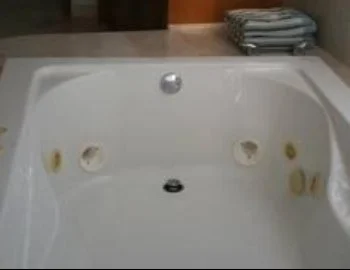 La Villa de 3 dormitorios con jacuzzi privado para estancias románticas.