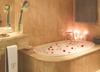 La Suite Real con encanto y jacuzzi para enamorados.