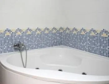 La Villa con piscina privada con encanto y jacuzzi para enamorados.