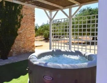 El jacuzzi que encuentras en la Casa de 1 dormitorio.