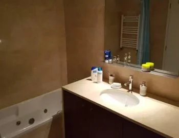Foto de la el Apartamento donde se encuentra la bañera de hidromasaje.