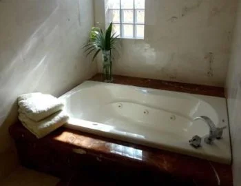 Este es la Casa de 5 dormitorios para disfrutar con tu pareja de un jacuzzi privado.
