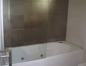 Foto de la Villa con vistas al mar con jacuzzi privado.