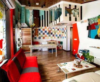 Una de las coquetas suites temáticas de este establecimiento.