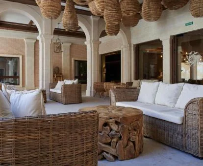 Uno de los acogedores espacios de uso compartido de este coqueto hotel boutique.
