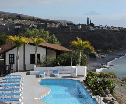 Precioso complejo de apartamentos solo para adultos con piscina.